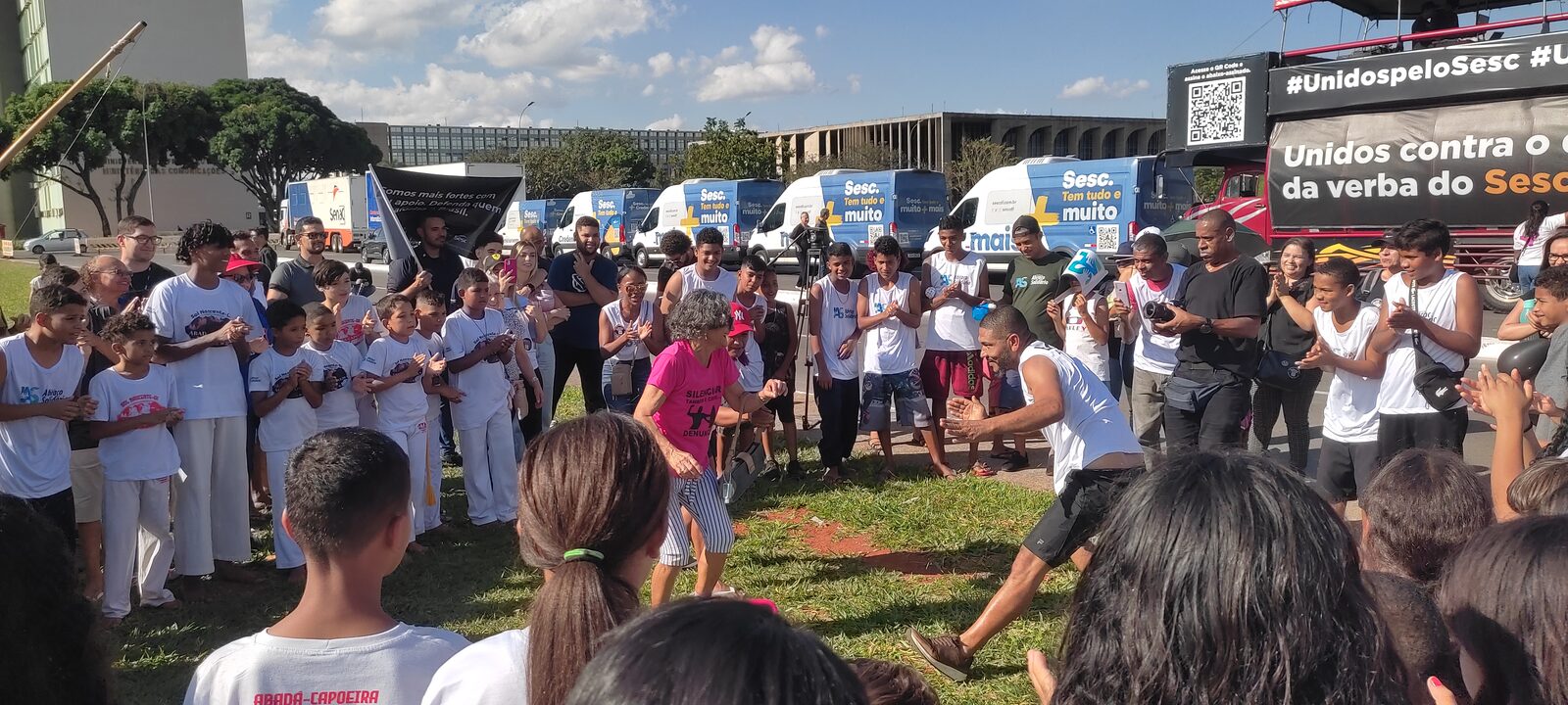 Ação Abraço Solidário